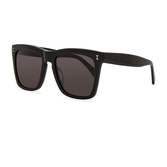 Illesteva Accessories - NEW illesteva Los Feliz in Black SUNGLASSES REVOLVE